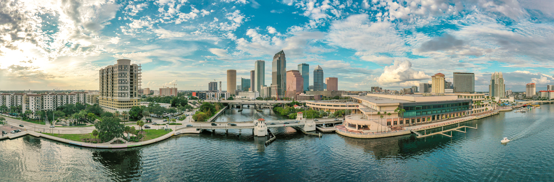 Panoramic Image of Town n Country, FL